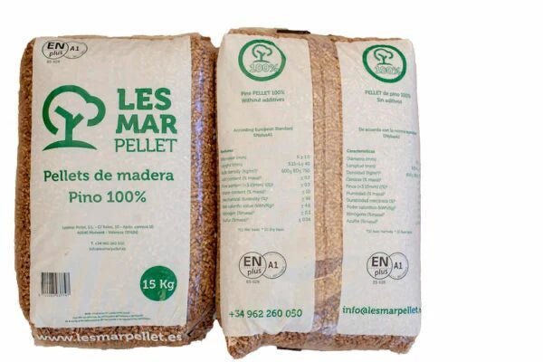 Pallet di 77 sacchi di pellet Lesmar certificato ENPLUS Pin 100% 15Kg - Immagine di 2
